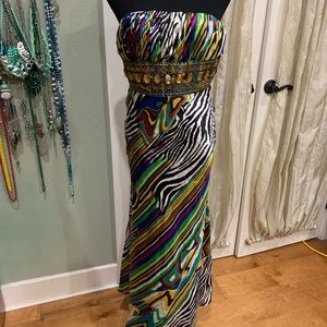Boutique Gown new without tags